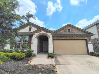9822 Willow Crown Lane, Richmond, TX 77406