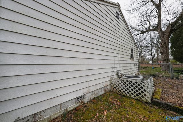 1191 Lane Road NW, Hartselle, AL 35640