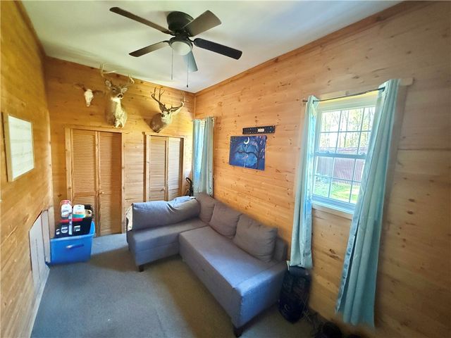 691 Cottage Grv, Wilmington Twp, PA 16105