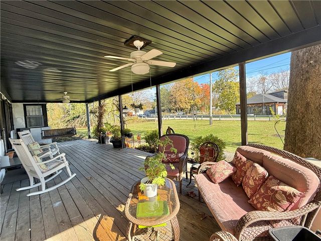 691 Cottage Grv, Wilmington Twp, PA 16105