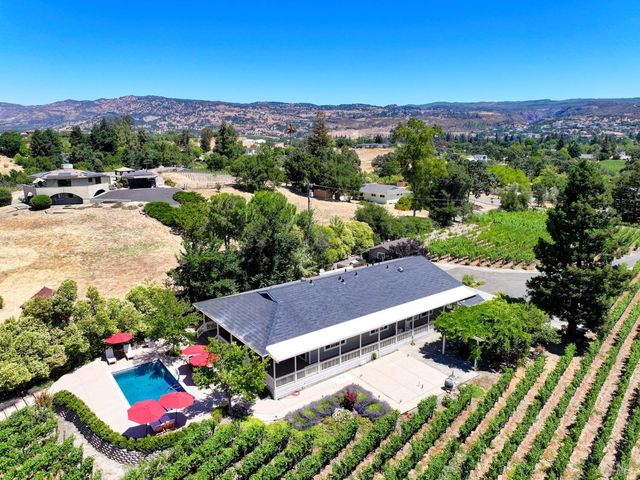 1597 Estee Ave, Napa, CA 94558