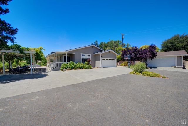 1597 Estee Ave, Napa, CA 94558