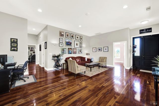 1597 Estee Ave, Napa, CA 94558