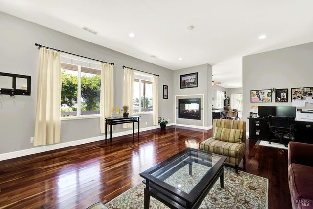 1597 Estee Ave, Napa, CA 94558