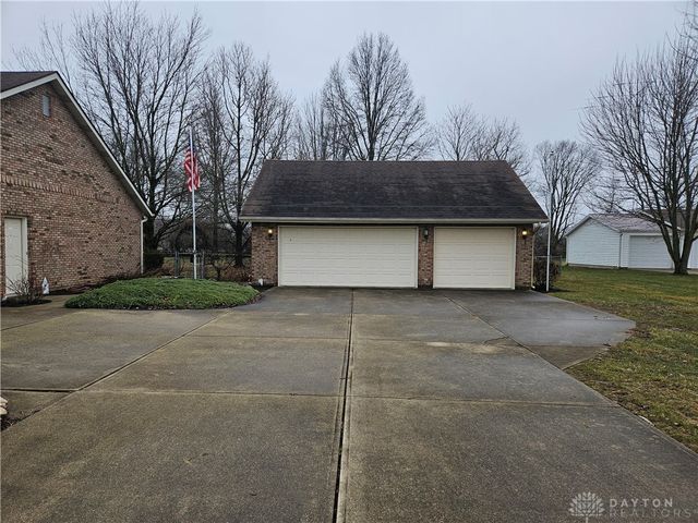 4909 Shannon Avenue, Bethel Twp, OH 45504