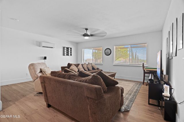 10101 GLEN ARBOR Street, El Paso, TX 79924