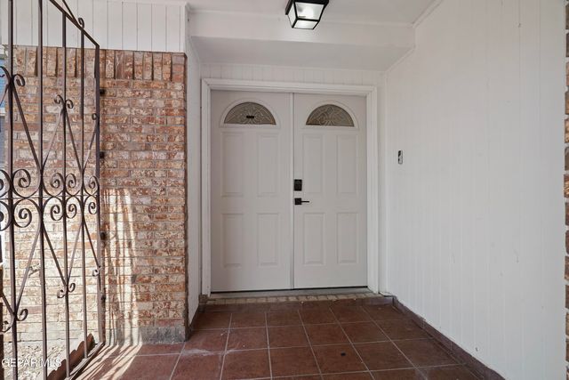 10101 GLEN ARBOR Street, El Paso, TX 79924