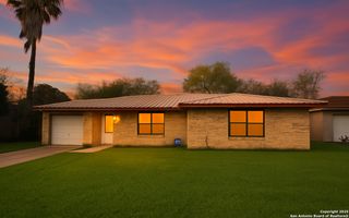 902 W Flournoy, Beeville, TX 78102