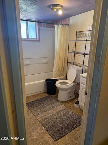 898 E OAKLAND Street, Chandler, AZ 85225