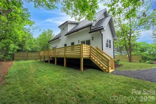 37 First Street, Asheville, NC 28803