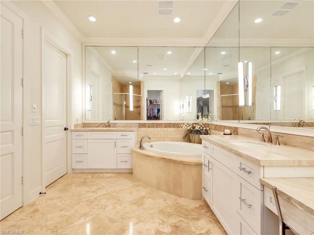16649 Toscana CIR 803, Naples, FL 34110