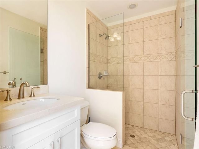 16649 Toscana CIR 803, Naples, FL 34110