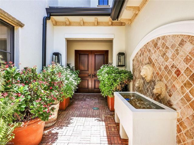 16649 Toscana CIR 803, Naples, FL 34110