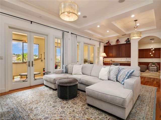 16649 Toscana CIR 803, Naples, FL 34110
