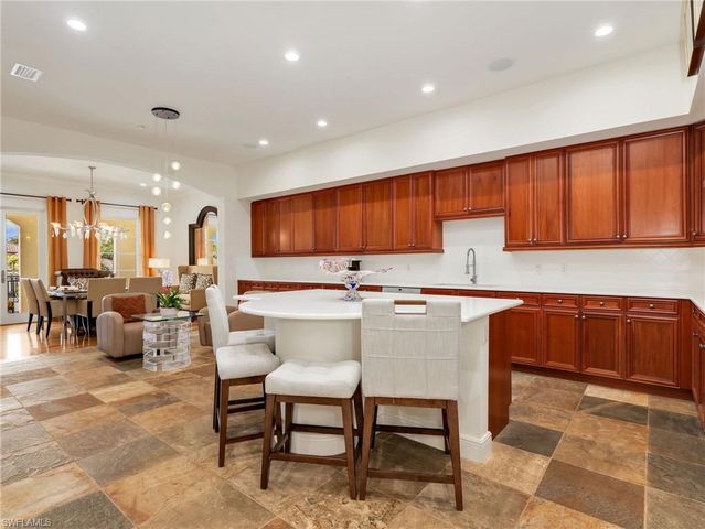 16649 Toscana CIR 803, Naples, FL 34110