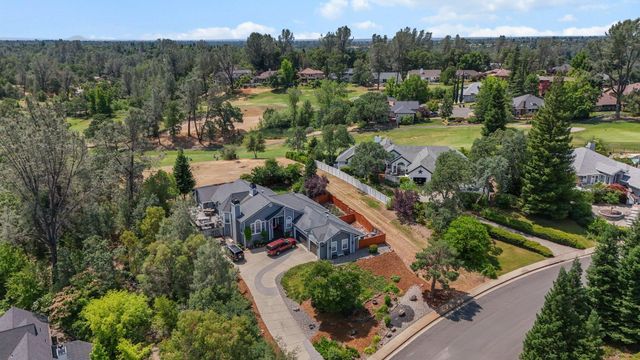 6173 Brassie Way, Redding, CA 96003