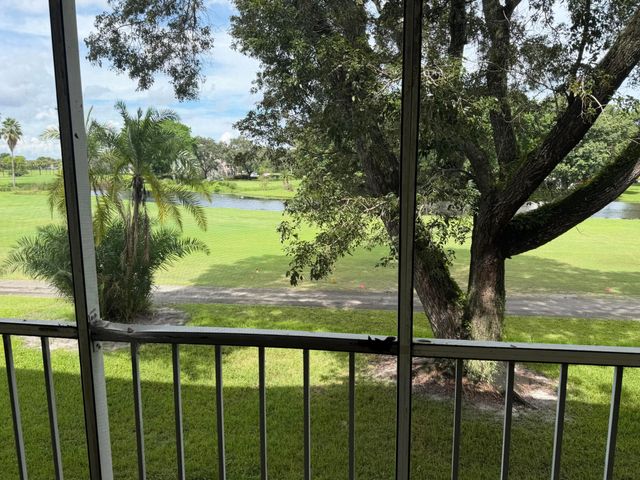 4502 MARTINIQUE Way D2, Coconut Creek, FL 33066