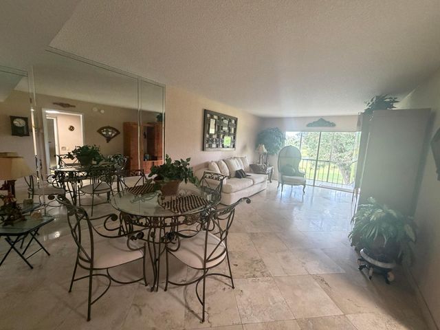 4502 MARTINIQUE Way D2, Coconut Creek, FL 33066