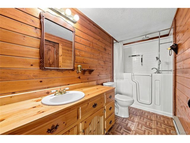 11073 Mill Hollow Rd, Littleton, CO 80127