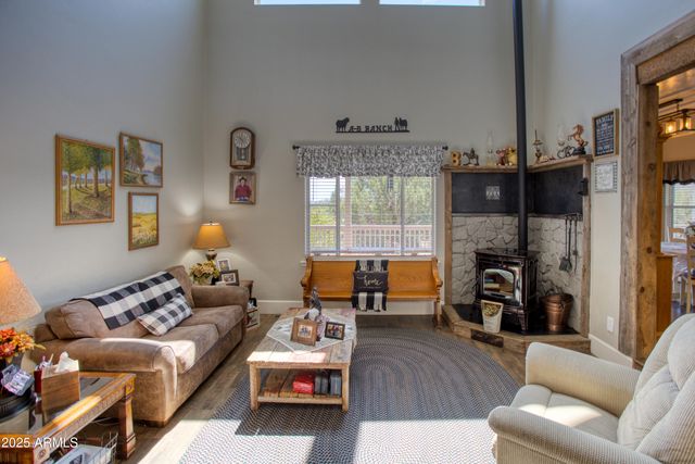 1011 DUSTY Lane, Show Low, AZ 85901