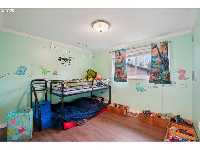 1324 FARRVISTA Dr, West Linn, OR 97068