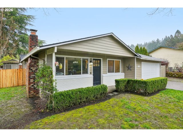 1324 FARRVISTA Dr, West Linn, OR 97068