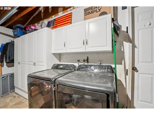 1324 FARRVISTA Dr, West Linn, OR 97068