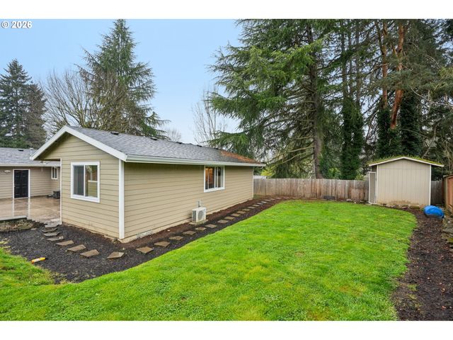 1324 FARRVISTA Dr, West Linn, OR 97068