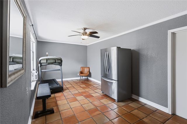 633 Moray Pl, Corpus Christi, TX 78411