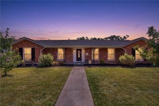 633 Moray Pl, Corpus Christi, TX 78411