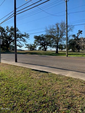 442 Howard Avenue, Biloxi, MS 39530