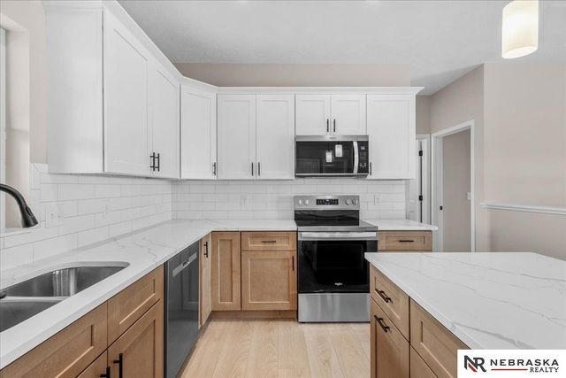 9620 S 87th Street, Lincoln, NE 68526