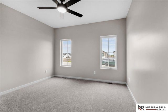 9620 S 87th Street, Lincoln, NE 68526