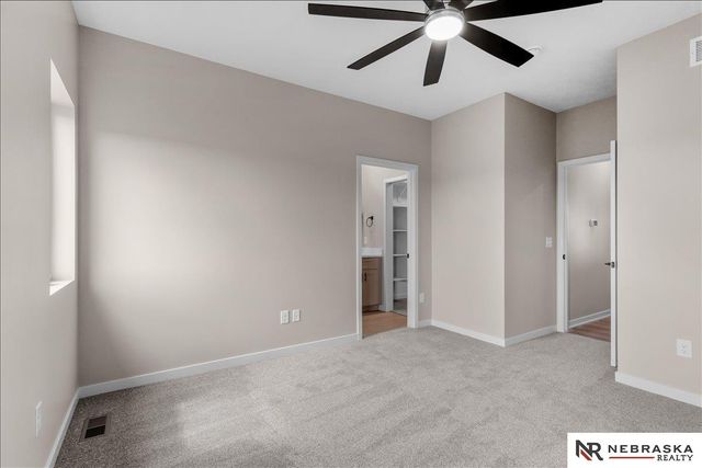 9620 S 87th Street, Lincoln, NE 68526