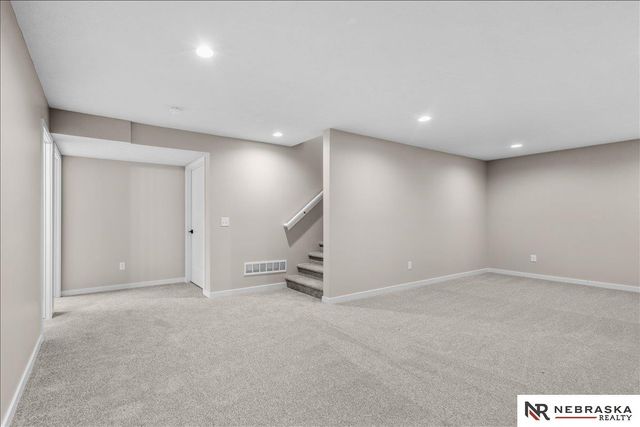 9620 S 87th Street, Lincoln, NE 68526