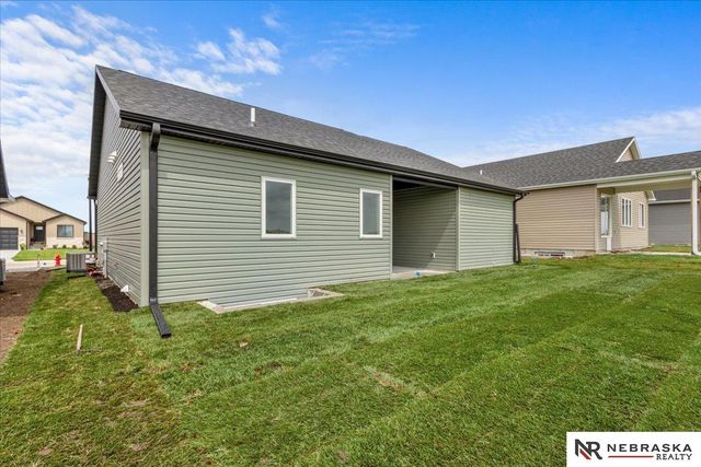 9620 S 87th Street, Lincoln, NE 68526