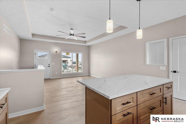 9620 S 87th Street, Lincoln, NE 68526
