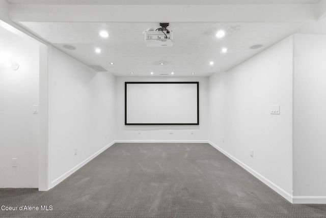 5821 N Del Rey Dr, Otis Orchards, WA 99027