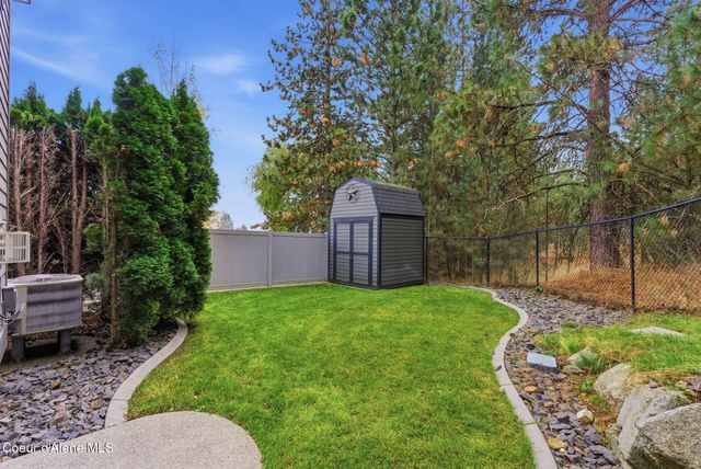 5821 N Del Rey Dr, Otis Orchards, WA 99027