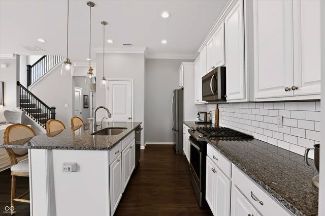 15508 Edenvale Drive, Westfield, IN 46074