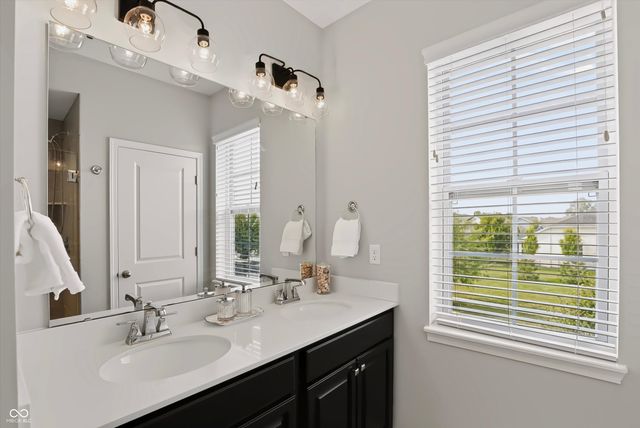 15508 Edenvale Drive, Westfield, IN 46074