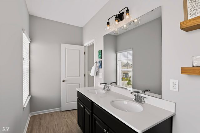 15508 Edenvale Drive, Westfield, IN 46074