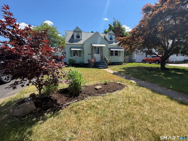 79 Adams Street South, Manchester, CT 06040