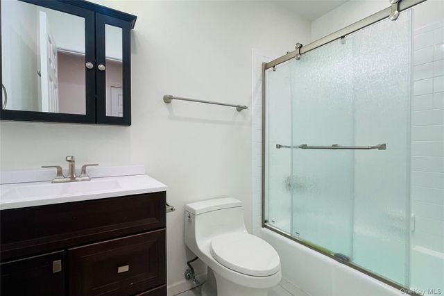 164 Rock Creek Lane, Scarsdale, NY 10583