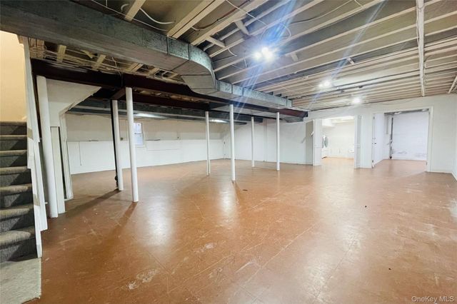 164 Rock Creek Lane, Scarsdale, NY 10583