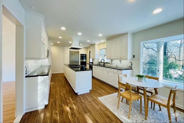 164 Rock Creek Lane, Scarsdale, NY 10583