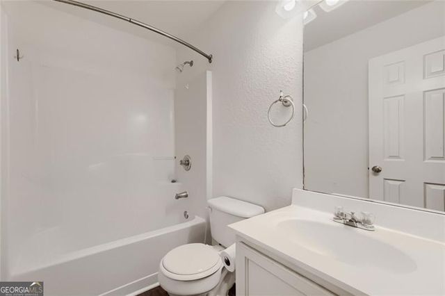 4651 Ravenwood Loop, Union City, GA 30291