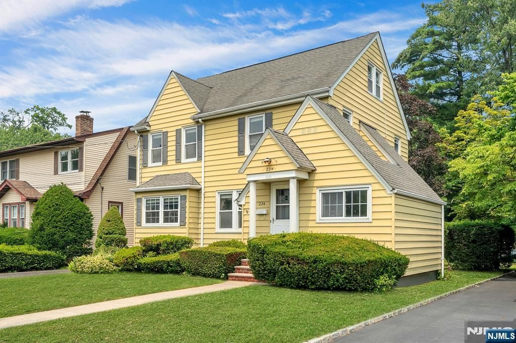 224 Euclid Avenue, Hackensack, NJ 07601