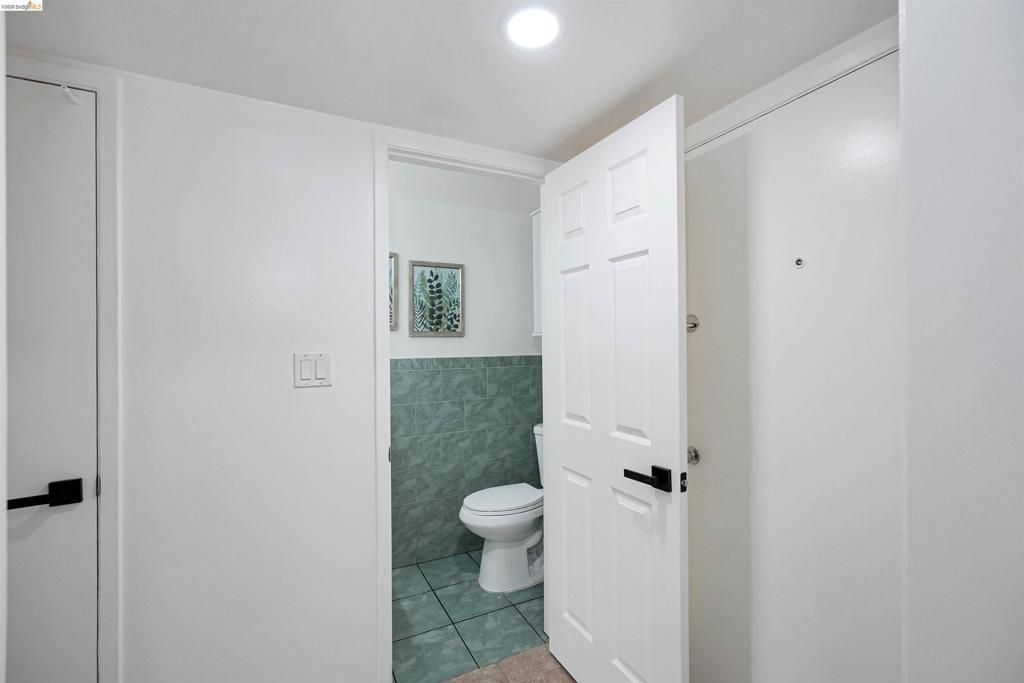 Image 21 of property listing at 1909 Landess Ave, Milpitas, CA 95035