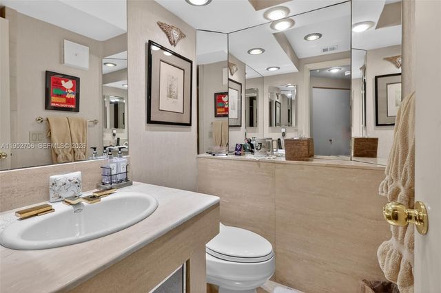 4000 Island Blvd 2602, Aventura, FL 33160